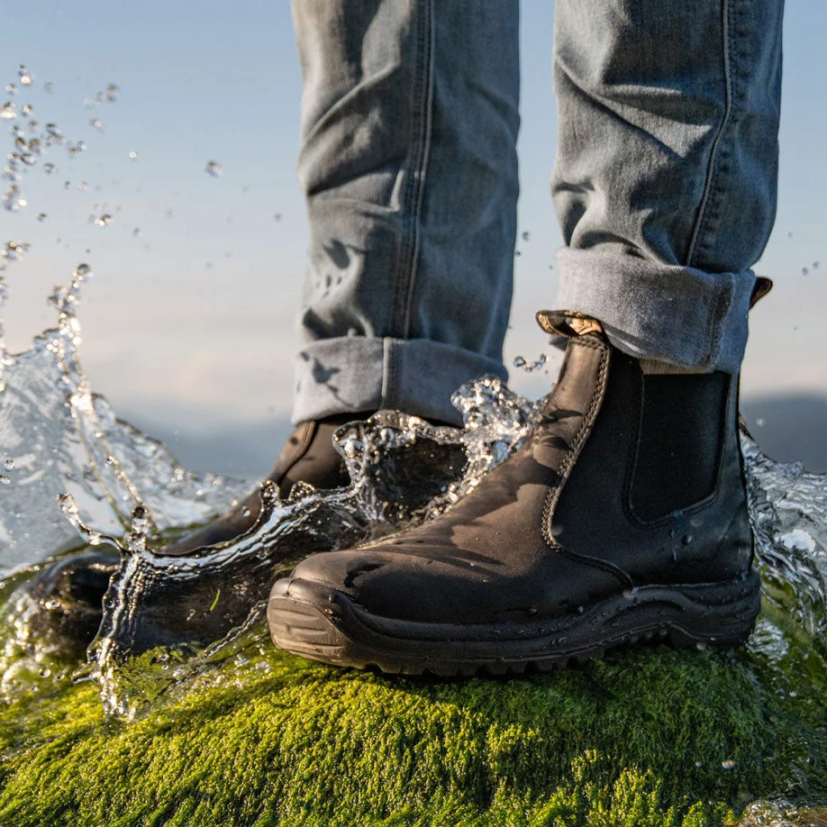 Black non steel outlet toe work boots