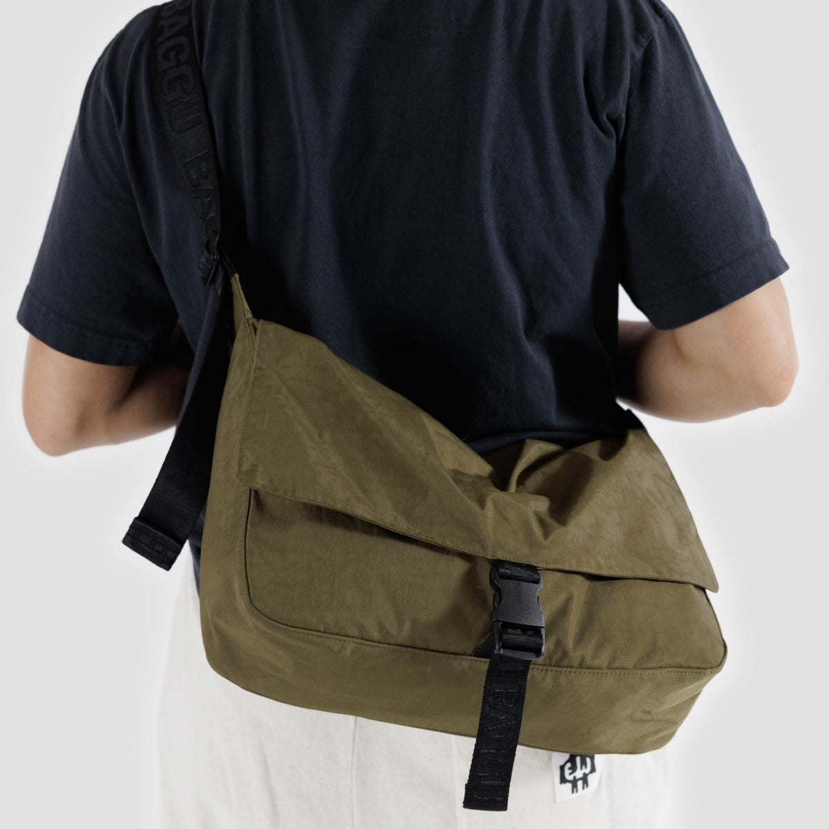 Baggu travel sport messenger bag sale