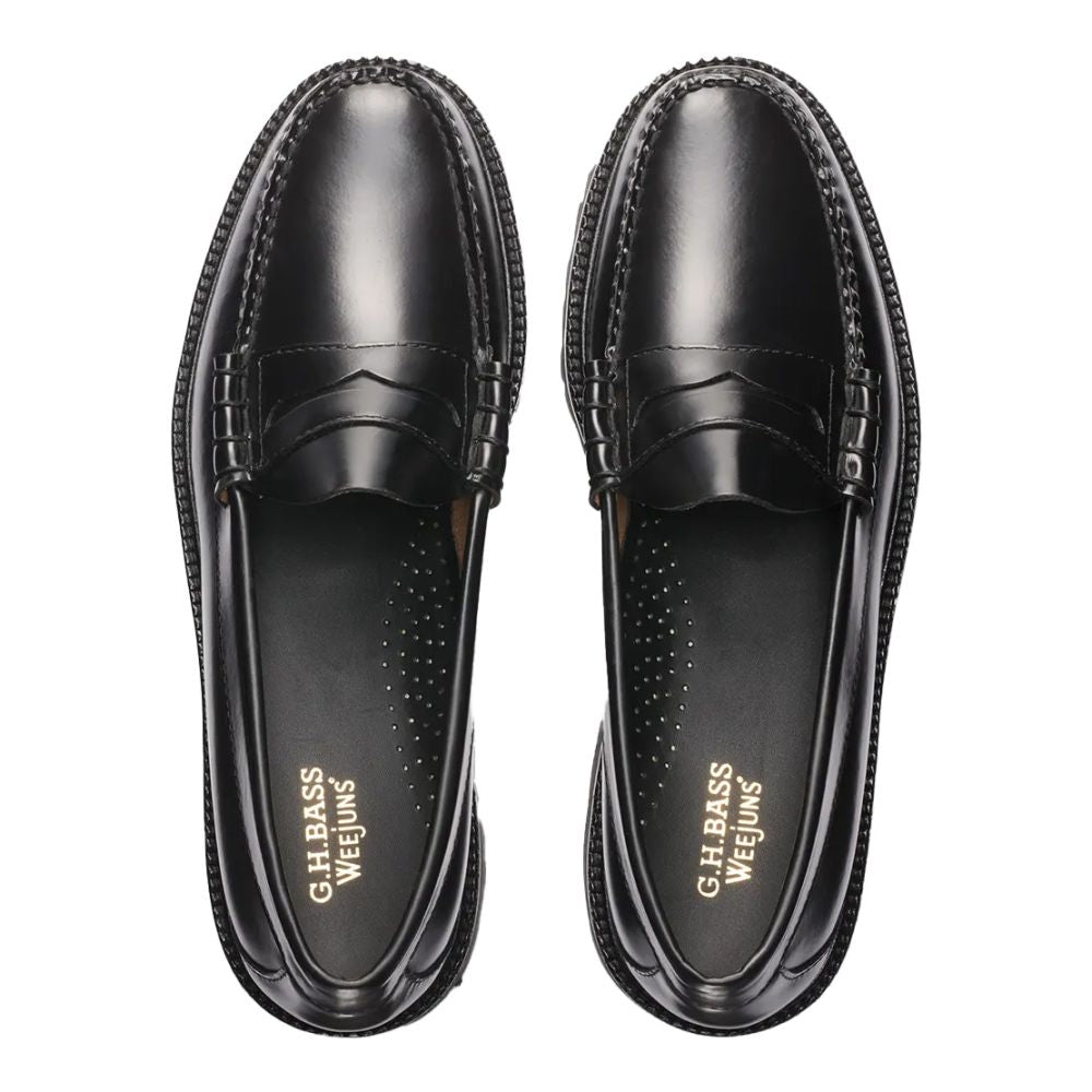 G.H. Bass Men s Larson Lug Weejuns Loafer in Black