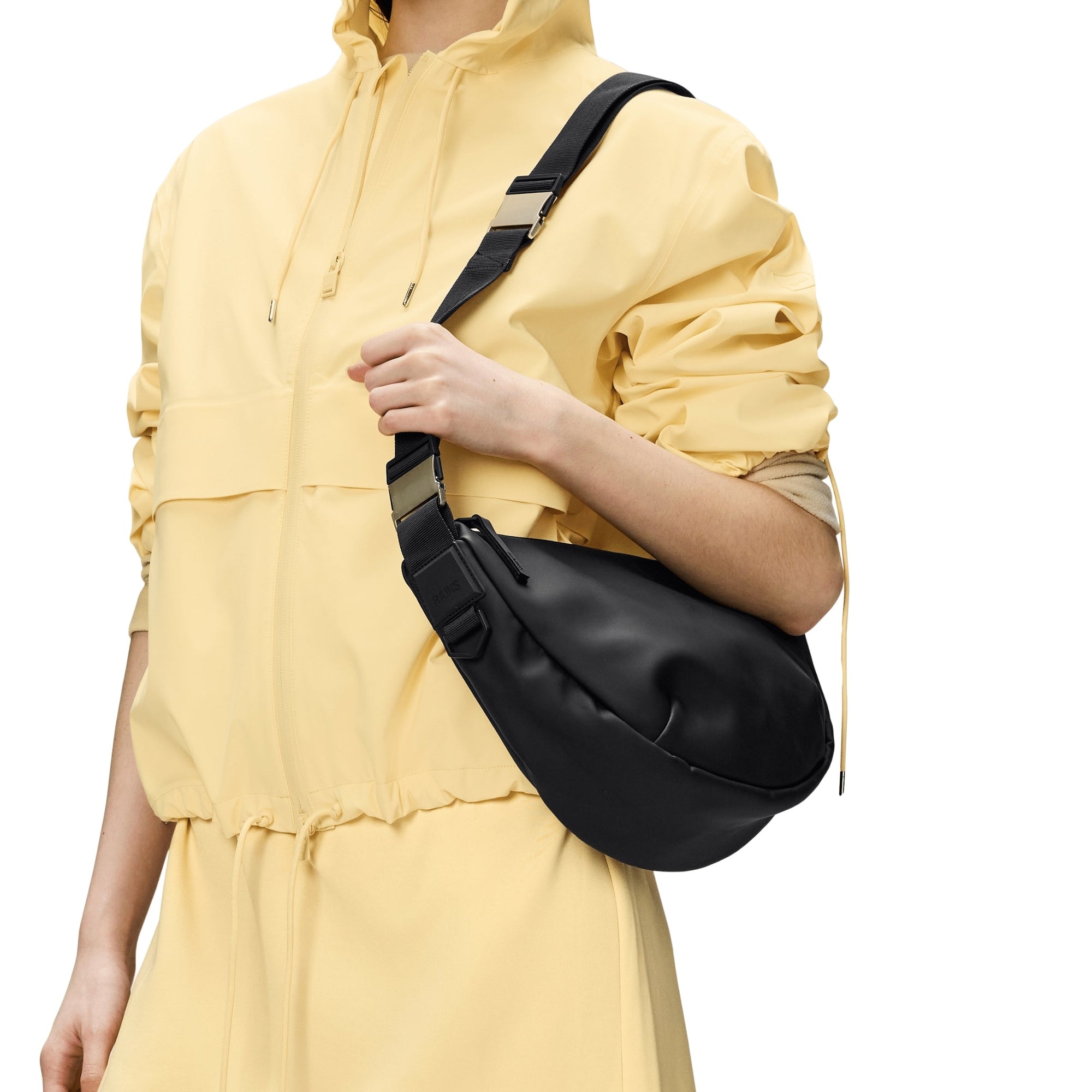 Rains Valera Shoulder Bag in Black