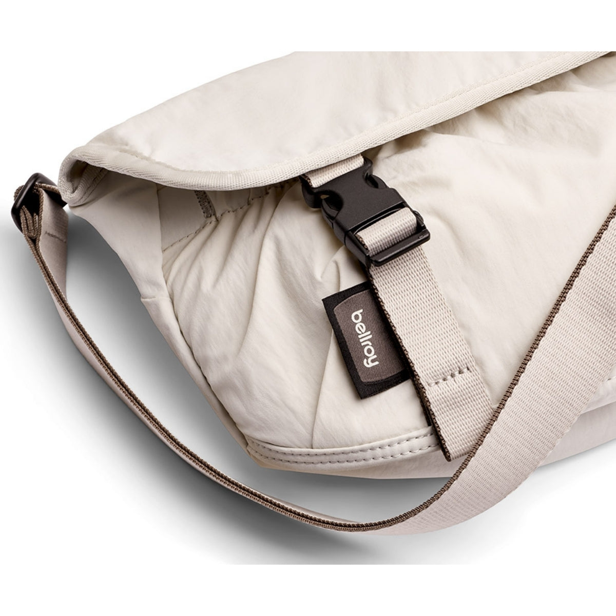 Bellroy Cinch Mini Messenger in Oat