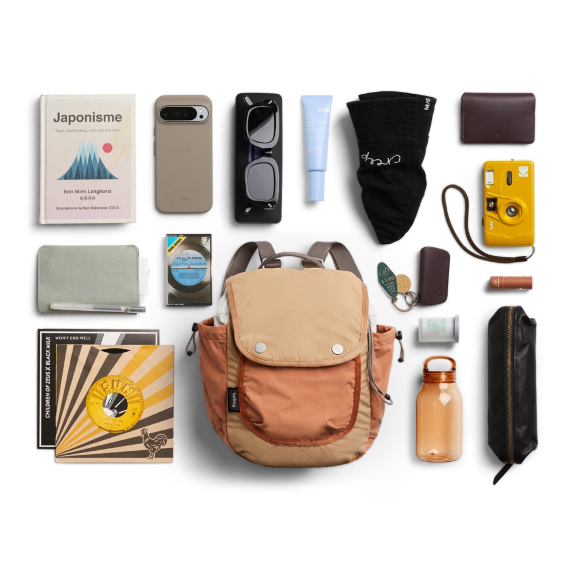 Bellroy Cinch Minipack in Sand Dune