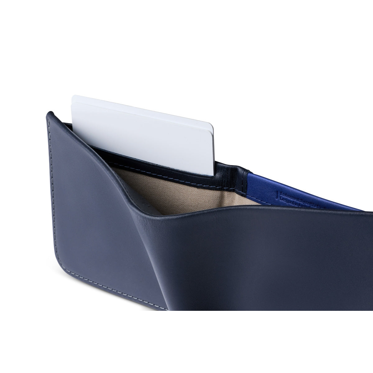 Bellroy Hide &amp; Seek Lo in Navy