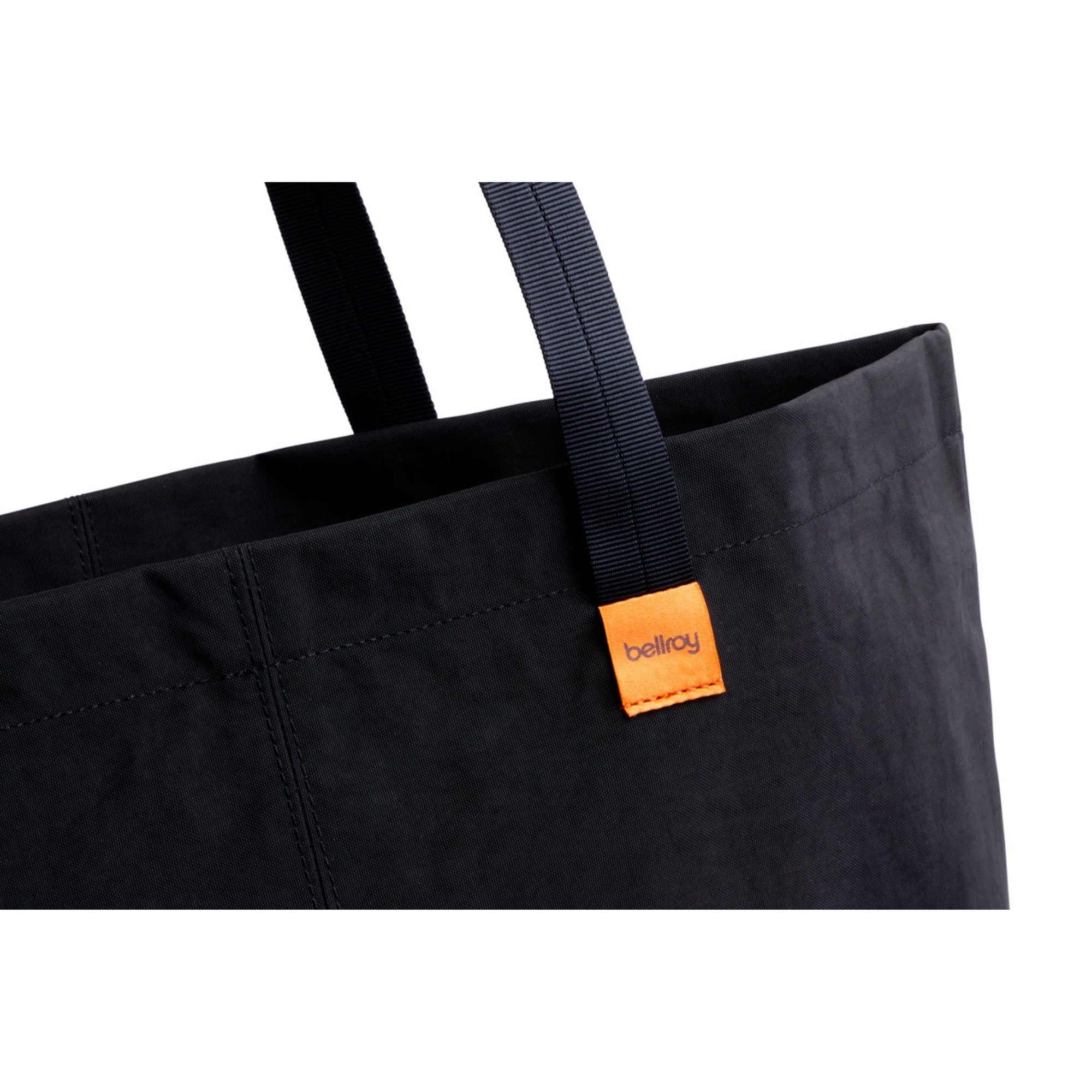 Bellroy Market Tote in Black