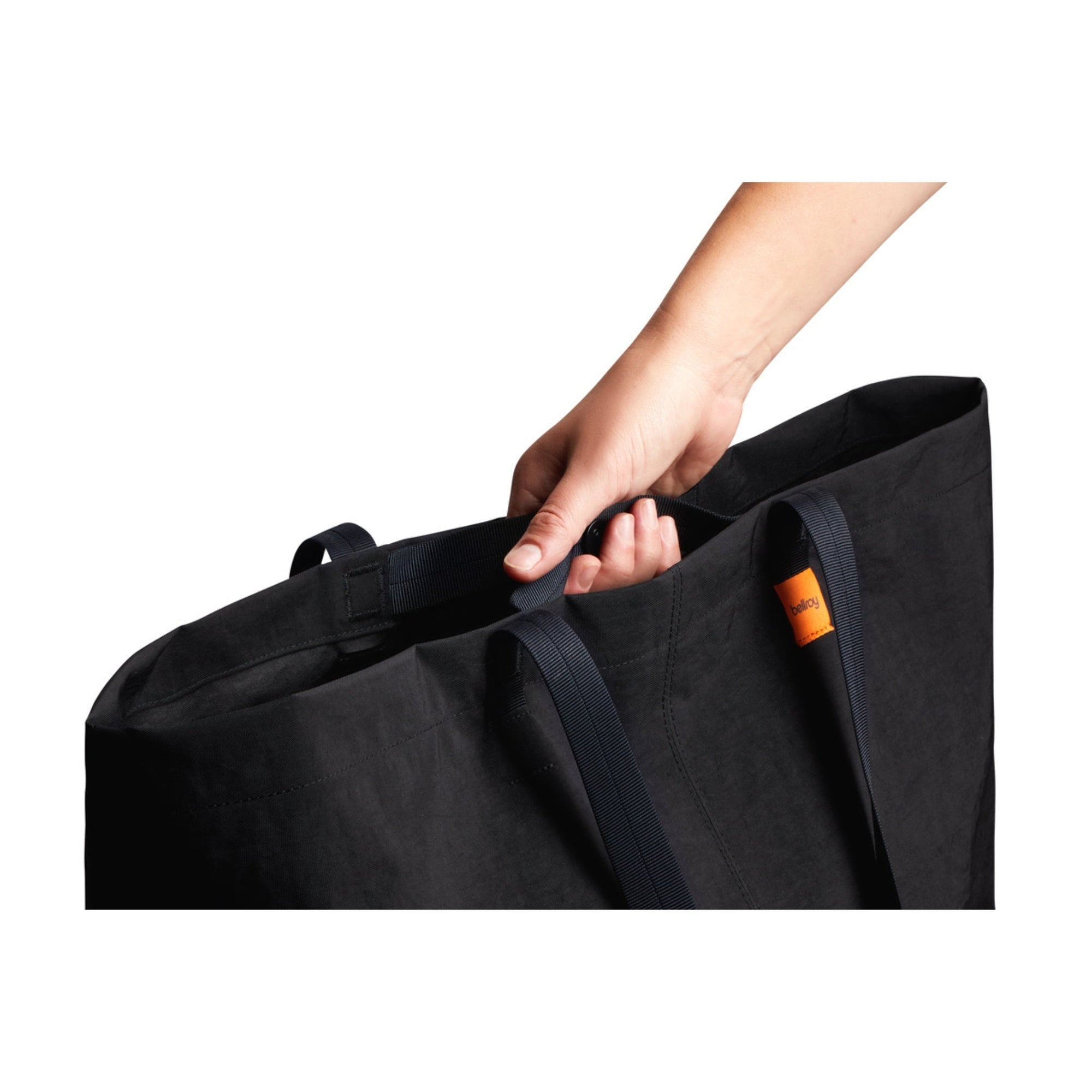 Bellroy Market Tote Plus in Black