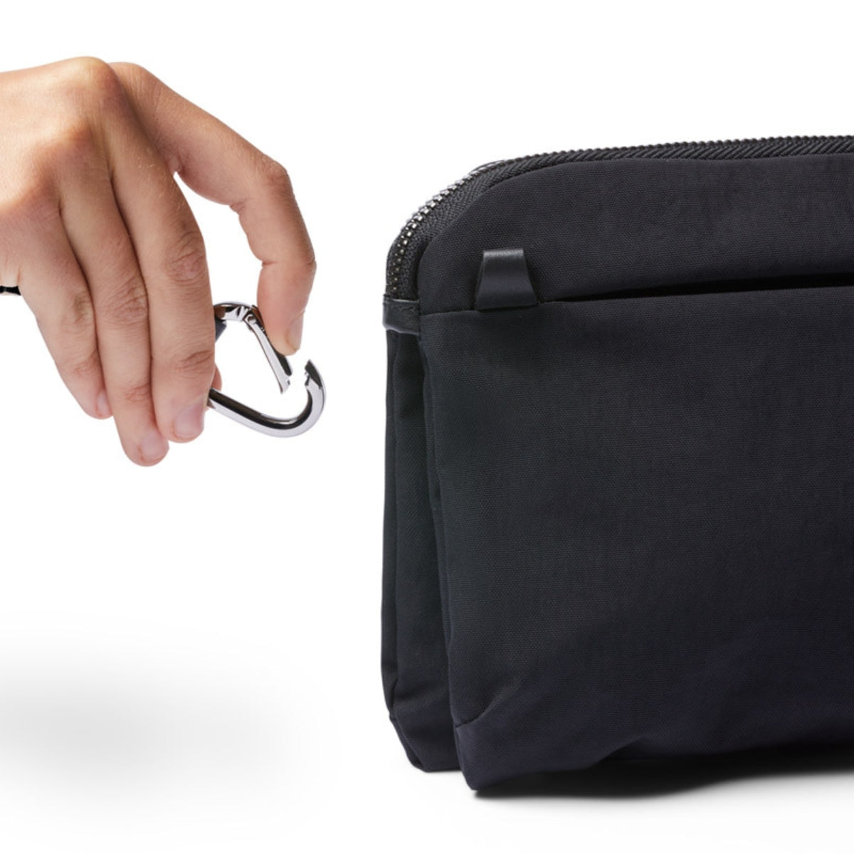 Bellroy Tokyo Side Bag in Raven