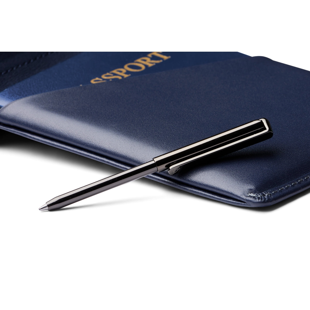 Bellroy Travel Wallet in Navy