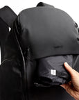 Bellroy Venture Travel Pack 26L in Jet Black