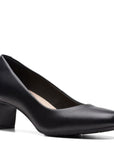 Clarks Women's Kyndall Iris in Black Leather