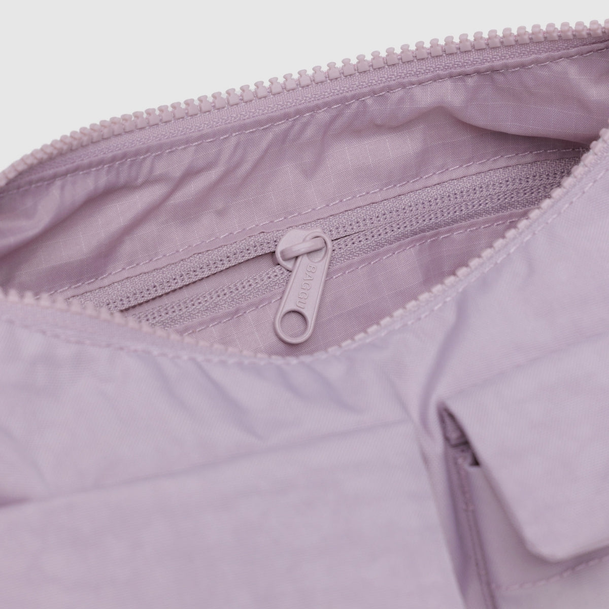 Baggu Cargo Shoulder Bag in Dusty Pink