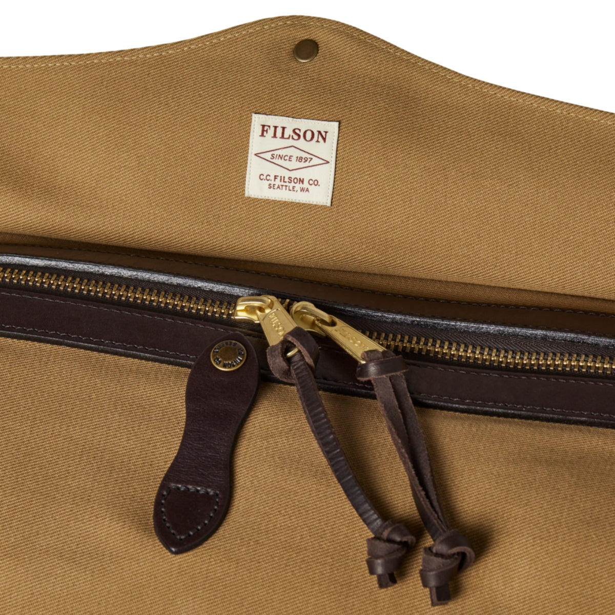 Filson Medium Rugged Twill Duffle Bag in Tan