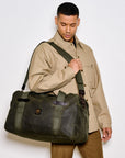 Filson Medium Tin Cloth Duffle Bag in Ottergreen