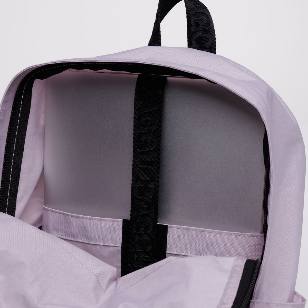 Baggu Large Nylon Backpack in Dusty Pink