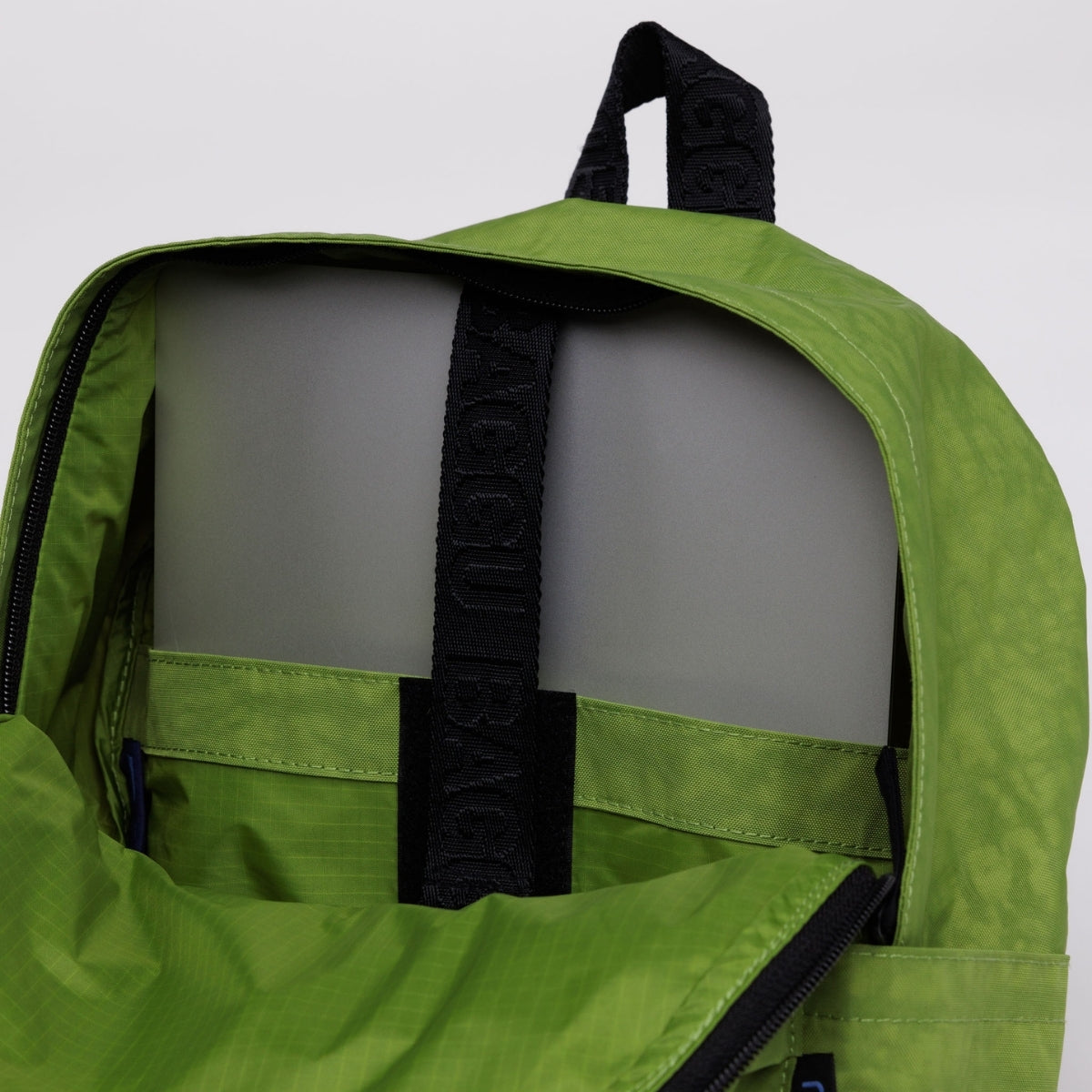 Baggu Medium Nylon Backpack in Green Juice