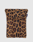 Baggu Puffy Tablet Sleeve in Leopard