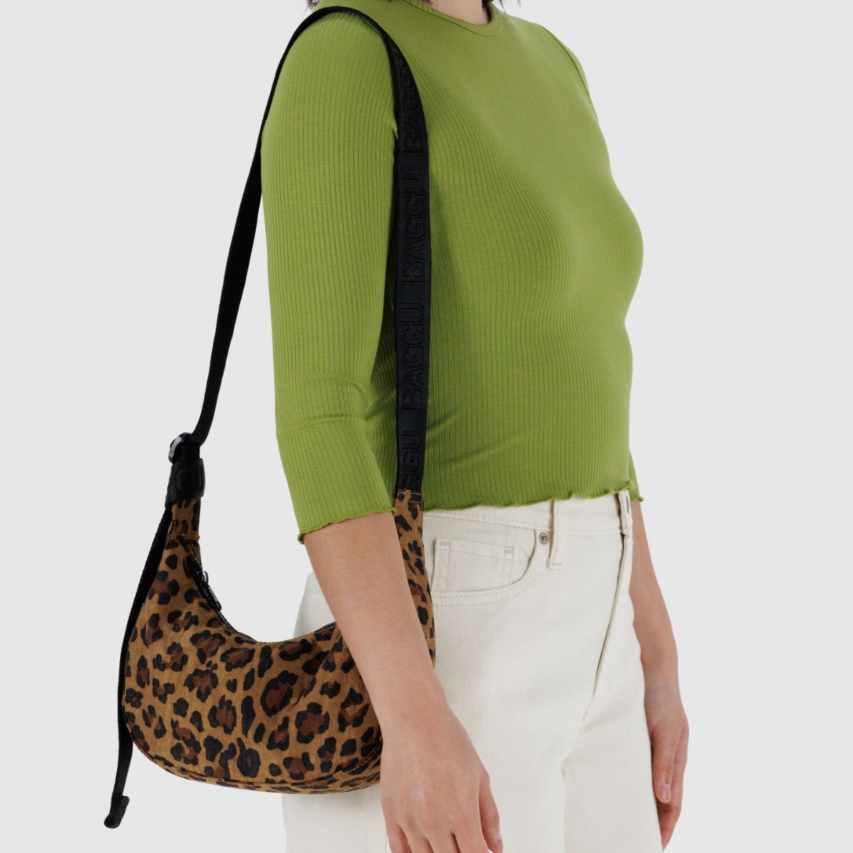 Baggu Small Nylon Crescent Bag in Leopard