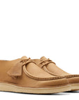 Clarks Men's Desert Nomad Mid in Tan Leather