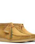 Clarks Men's Wallabee Boot in Golden Tan Suede