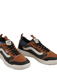 Vans MTE UltraRange EXO in Brown