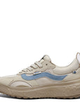 Vans Women's MTE UltraRange Neo VR3 in White/Blue