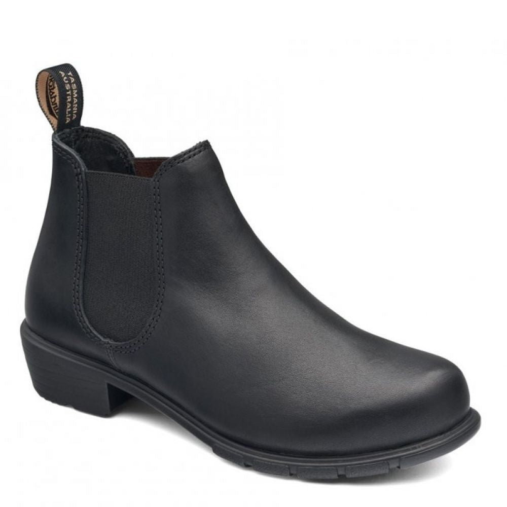 Blundstone Low Heel 2068 in Black Getoutsideshoes