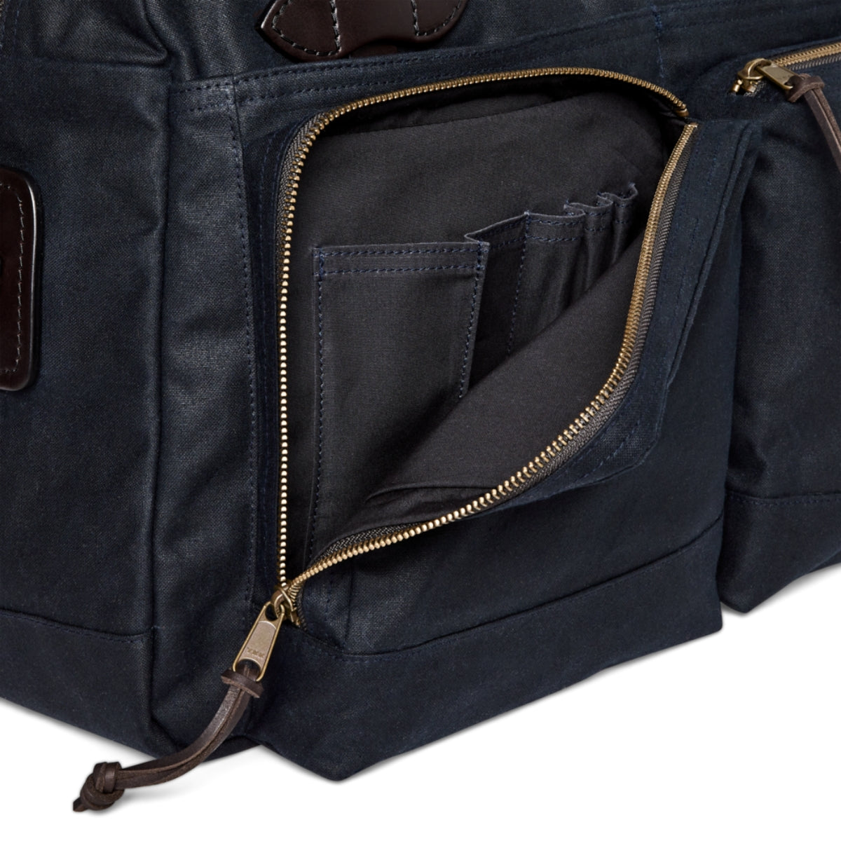 Filson 48 Hour Duffle in Navy