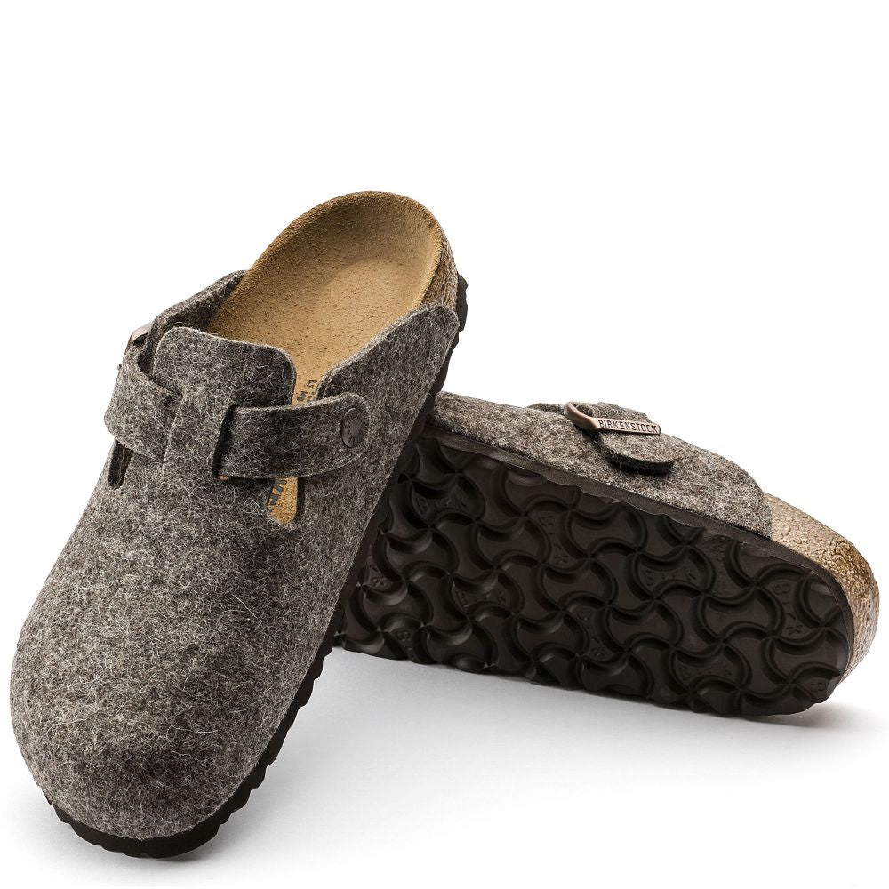 Birkenstock Women&#39;s Boston Wool Felt in Cacao (Narrow Width)